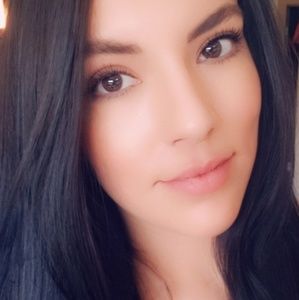 Meet your Posher, Shawna